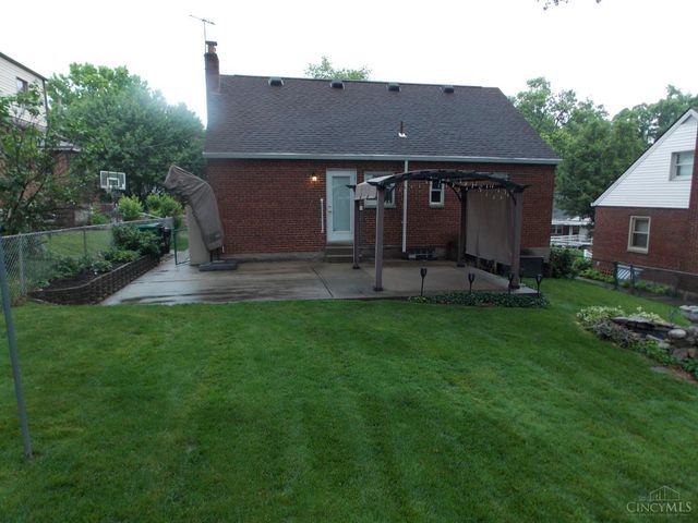 2863 Allview Circle, Cincinnati, OH 45238