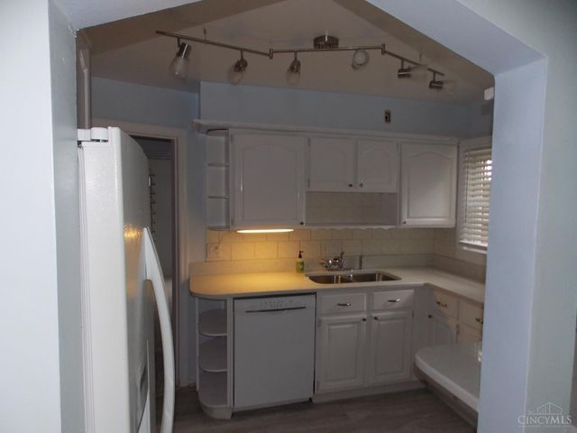 2863 Allview Circle, Cincinnati, OH 45238