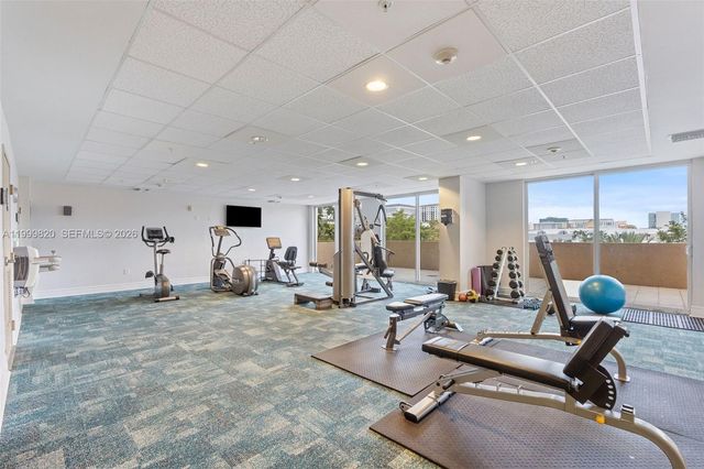 2650 SW 37th Ave 406, Miami, FL 33133