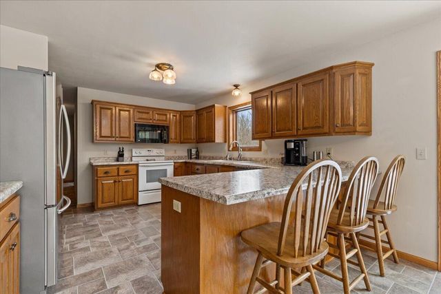 N5968 County Road P, Mayville, WI 53050