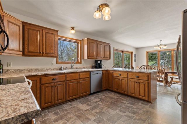 N5968 County Road P, Mayville, WI 53050
