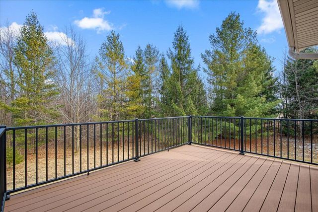 N5968 County Road P, Mayville, WI 53050