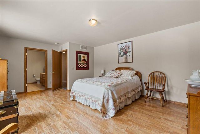 N5968 County Road P, Mayville, WI 53050