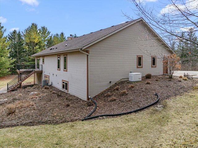 N5968 County Road P, Mayville, WI 53050