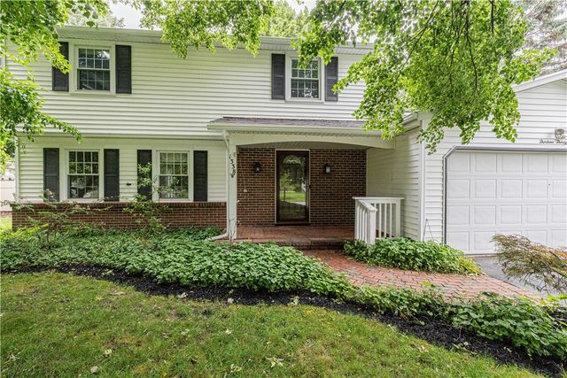 1338 Robin Hood Lane, Webster, NY 14580