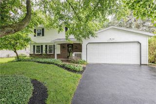 1338 Robin Hood Lane, Webster, NY 14580
