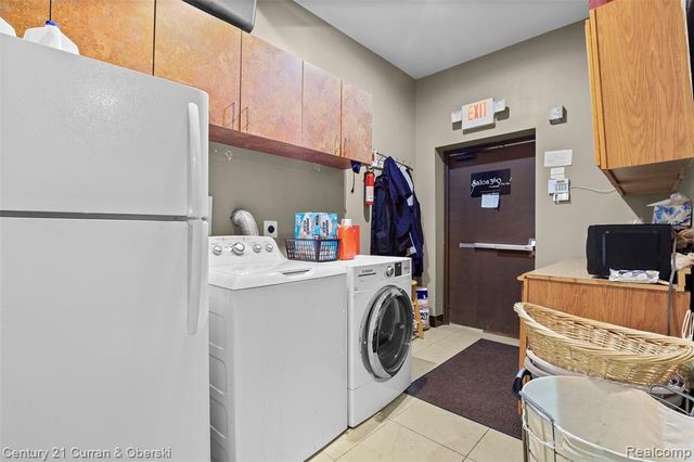 23437 Michigan Avenue, Dearborn, MI 48124