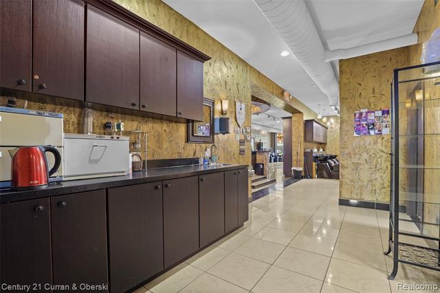 23437 Michigan Avenue, Dearborn, MI 48124