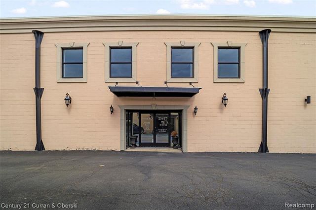 23437 Michigan Avenue, Dearborn, MI 48124