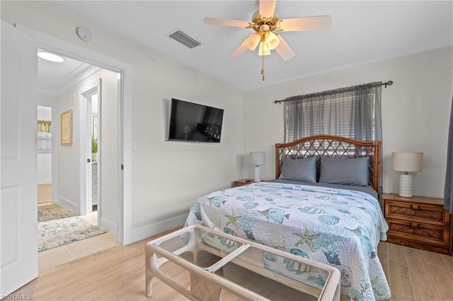 4116 Country Club BLVD, Cape Coral, FL 33904