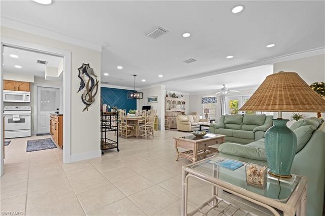 4116 Country Club BLVD, Cape Coral, FL 33904