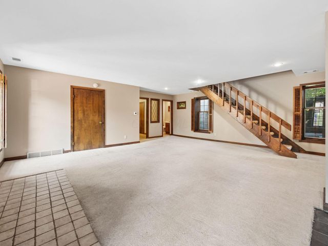 260 Jackson Street, Columbus, OH 43206