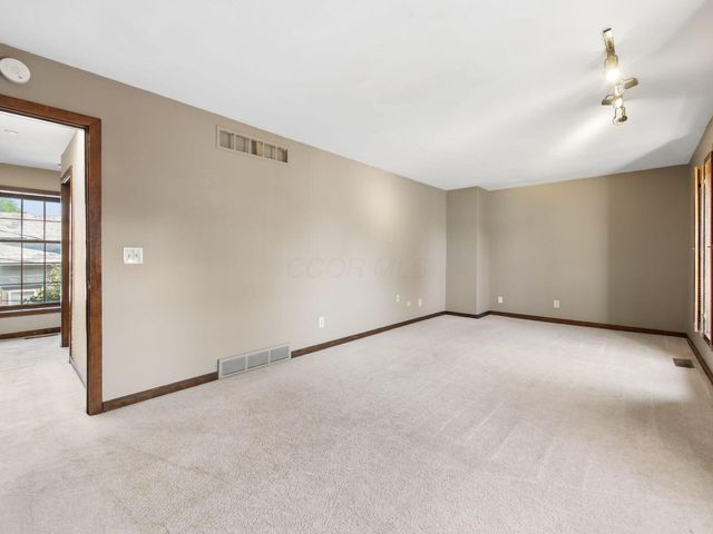 260 Jackson Street, Columbus, OH 43206