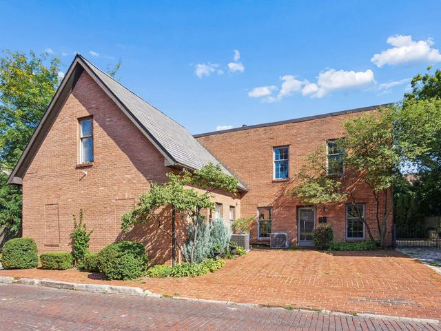 260 Jackson Street, Columbus, OH 43206