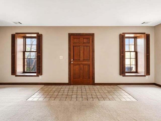 260 Jackson Street, Columbus, OH 43206