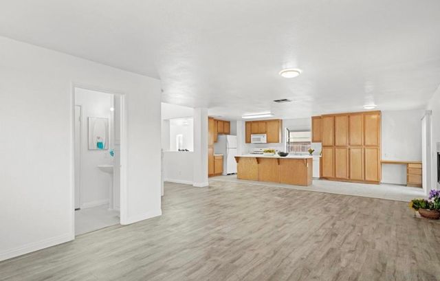 4190 Rainbow View Way, Hemet, CA 92545