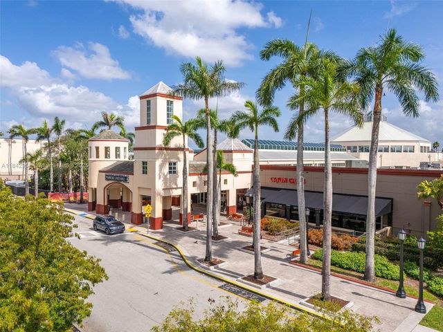 11401 Pines Blvd, Pembroke Pines, FL 33026