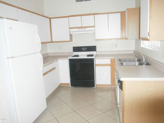 8925 E Citrus Tree Drive, Tucson, AZ 85730