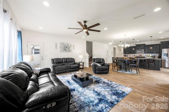3009 Pinehills Way, Mount Holly, NC 28120
