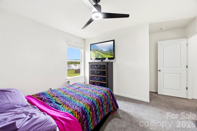 3009 Pinehills Way, Mount Holly, NC 28120