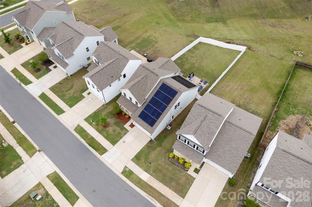 3009 Pinehills Way, Mount Holly, NC 28120