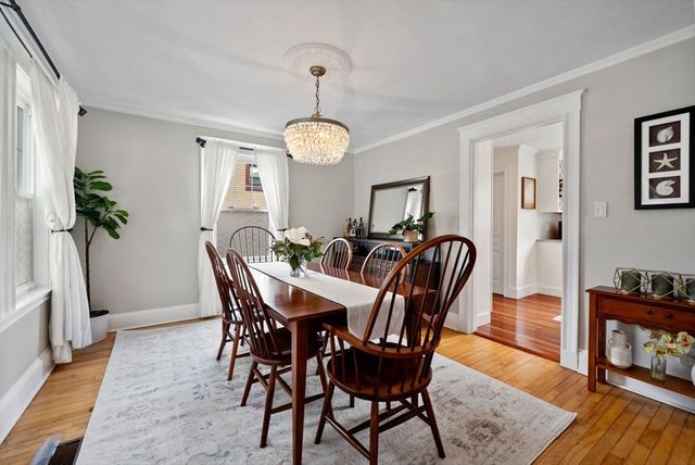 1111 Brook Rd, Milton, MA 02186
