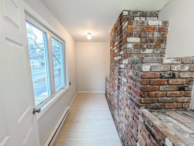 1932 Joshuas Path, Central Islip, NY 11722