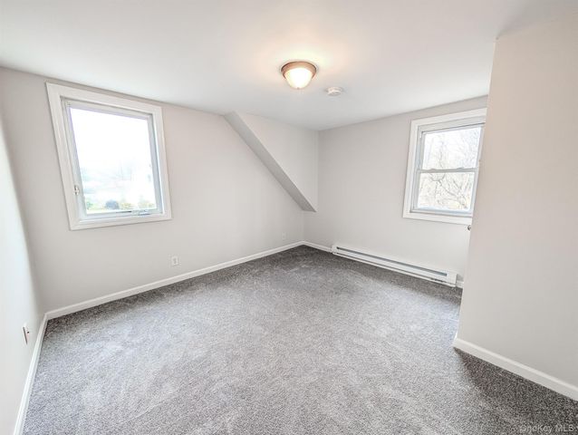 1932 Joshuas Path, Central Islip, NY 11722