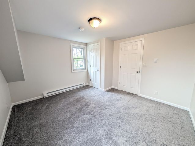 1932 Joshuas Path, Central Islip, NY 11722