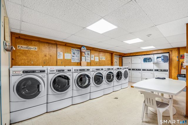 1700 Broadbridge Avenue C48, Stratford, CT 06614
