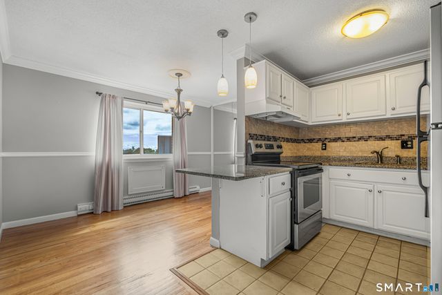 1700 Broadbridge Avenue C48, Stratford, CT 06614