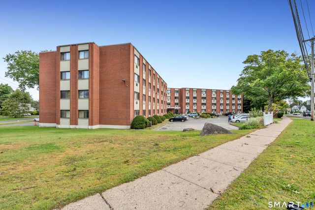 1700 Broadbridge Avenue C48, Stratford, CT 06614