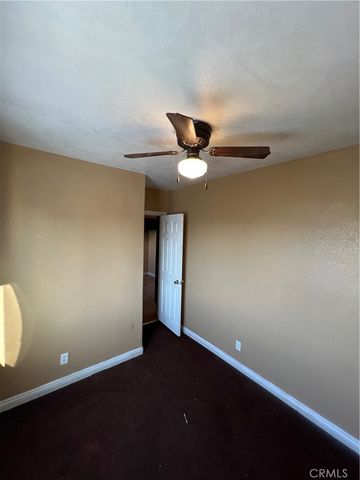 207 W 85TH PLACE, Los Angeles, CA 90003