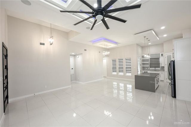 3818 Tierra Escondida Drive, Weslaco, TX 78596