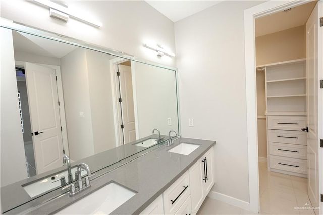 3818 Tierra Escondida Drive, Weslaco, TX 78596