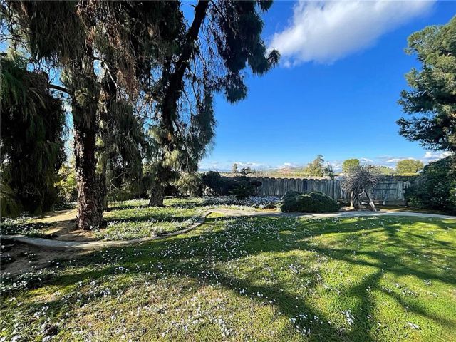 41493 Road 96, Dinuba, CA 93618