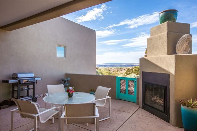 67 Santa Ana Loop, Placitas, NM 87043