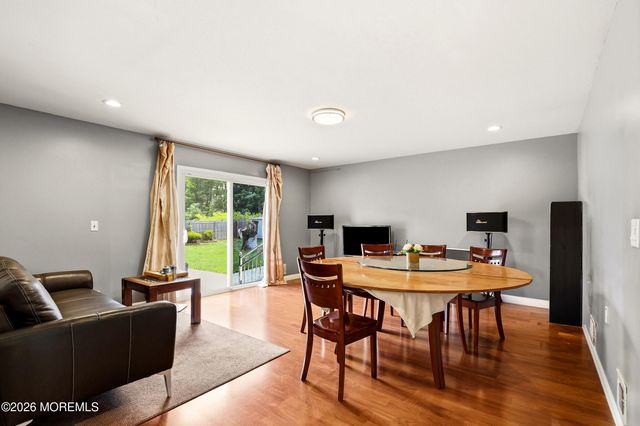 1 Zimm Lane, Jackson, NJ 08527