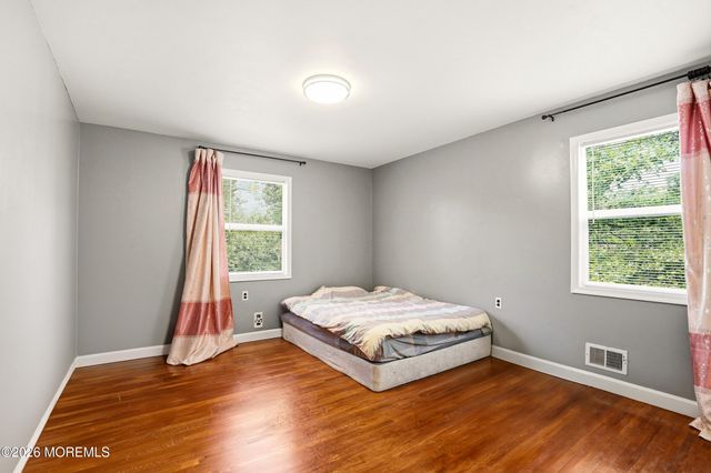 1 Zimm Lane, Jackson, NJ 08527