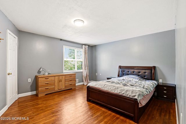 1 Zimm Lane, Jackson, NJ 08527