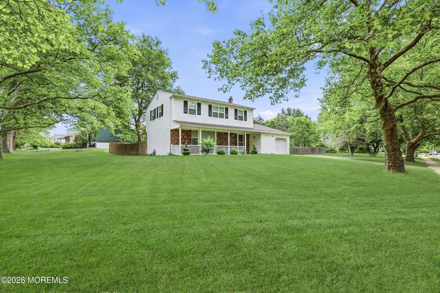 1 Zimm Lane, Jackson, NJ 08527