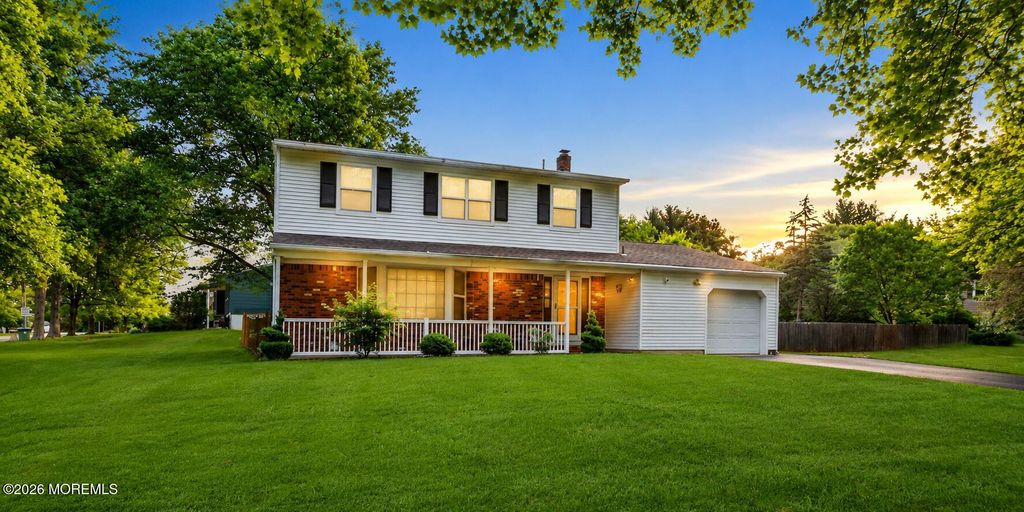 1 Zimm Lane, Jackson, NJ 08527
