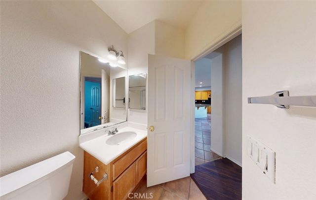 19 Sorbonne, Westminster, CA 92683