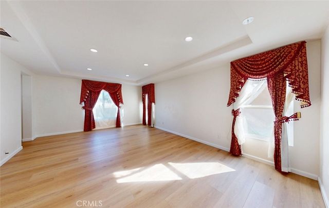 19 Sorbonne, Westminster, CA 92683