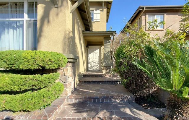 19 Sorbonne, Westminster, CA 92683