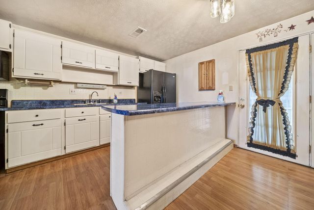 839 Bradwell Drive, Columbus, OH 43207