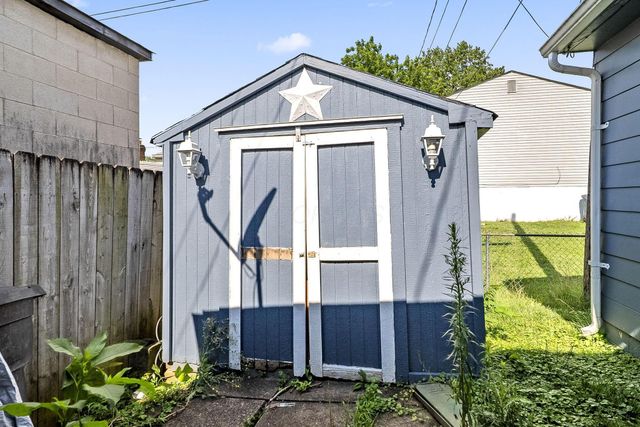 839 Bradwell Drive, Columbus, OH 43207