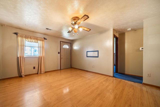 839 Bradwell Drive, Columbus, OH 43207