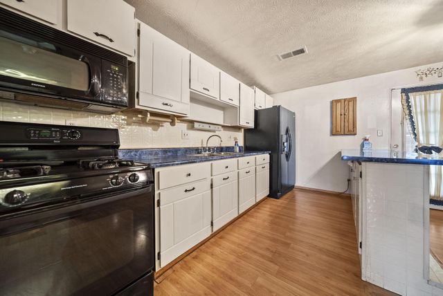 839 Bradwell Drive, Columbus, OH 43207