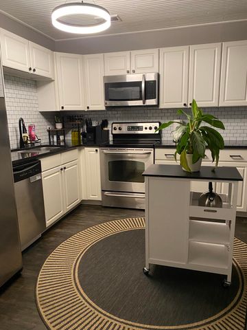 840 Blvd De L Orleans, Mary Esther, FL 32569